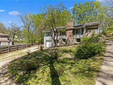 4135 NE Kelsey Road, Kansas City, MO 64116