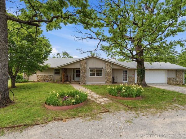 249 County Road 3309 , Bartlesville, OK 74003