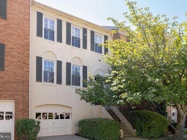2011 PIERIS COURT, VIENNA, VA 22182