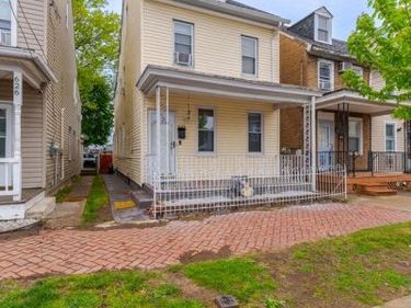 628 PINE STREET, BRISTOL, PA 19007