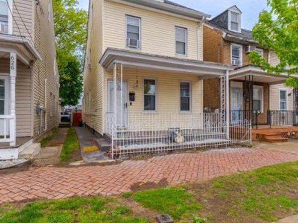 628 PINE STREET, BRISTOL, PA 19007