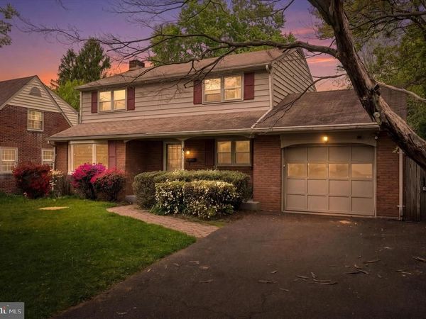 323 S 5TH STREET, NORTH WALES, PA 19454