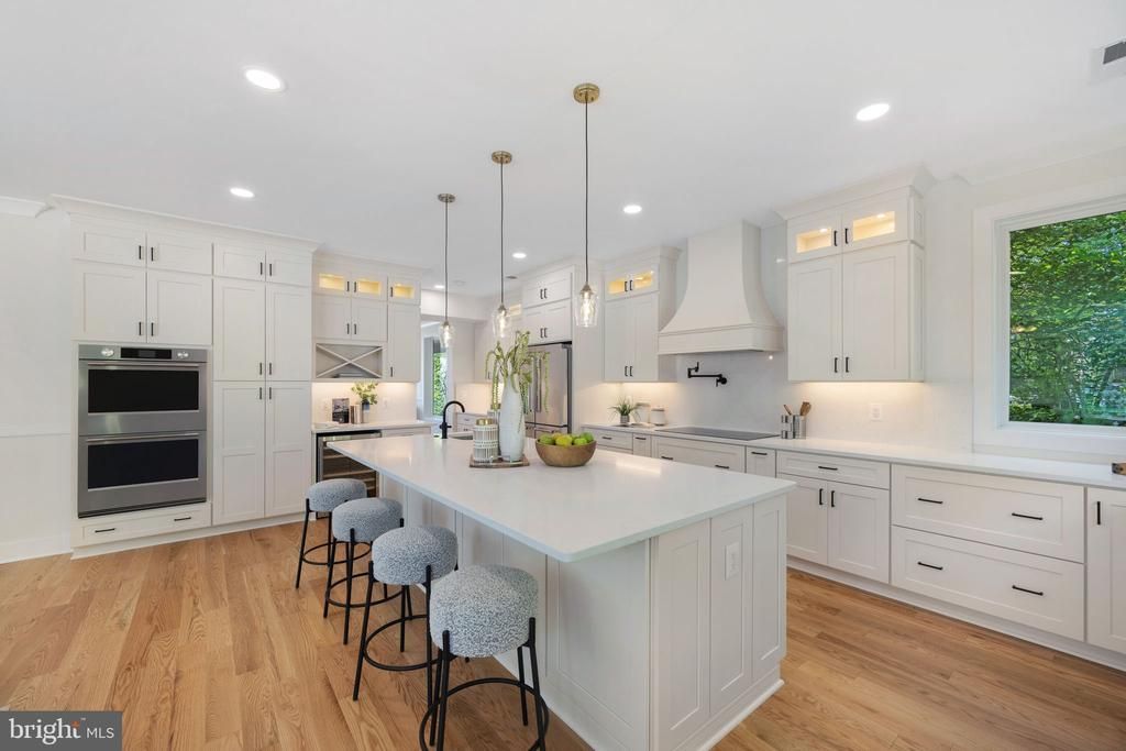 132 N EARLEY STREET, ALEXANDRIA, VA 22304