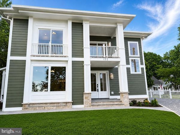 132 N EARLEY STREET, ALEXANDRIA, VA 22304