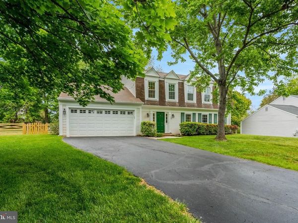 6 WEST COURT, STERLING, VA 20165
