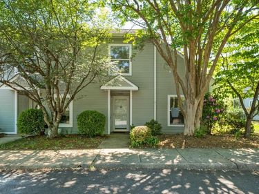 1256 MAPLE VIEW DR , CHARLOTTESVILLE, VA 22902