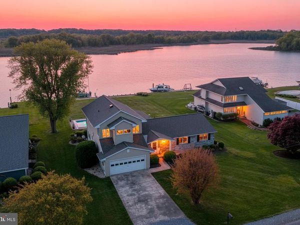 115 CONGRESSIONAL DRIVE , STEVENSVILLE, MD 21666