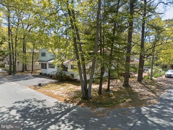 86 HENLOPEN AVENUE, REHOBOTH BEACH, DE 19971