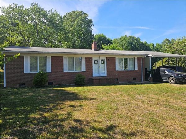 1417 Wiley Lewis Road , Greensboro, NC 27406