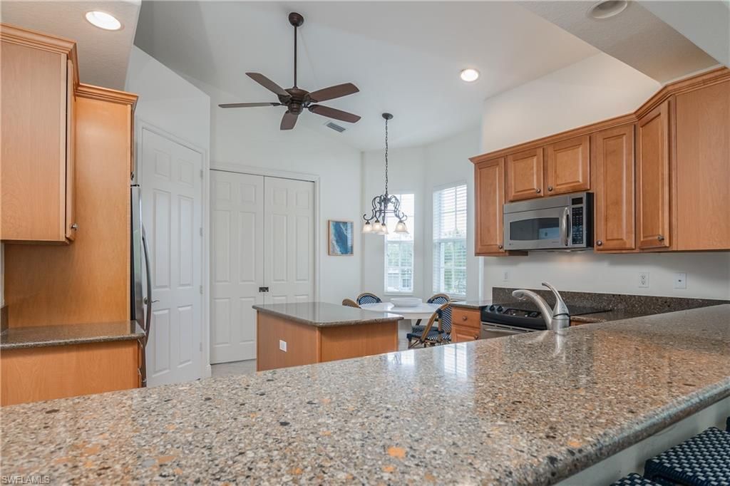 7845 Hawthorne Dr, Unit 903, Naples, FL 34113 Photo