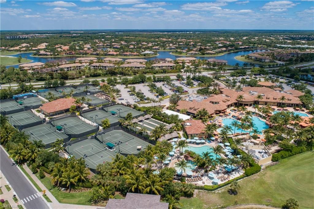 7845 Hawthorne Dr, Unit 903, Naples, FL 34113 Photo