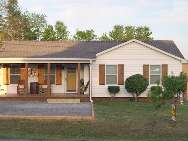 806 Calista Rd , White House, TN 37188