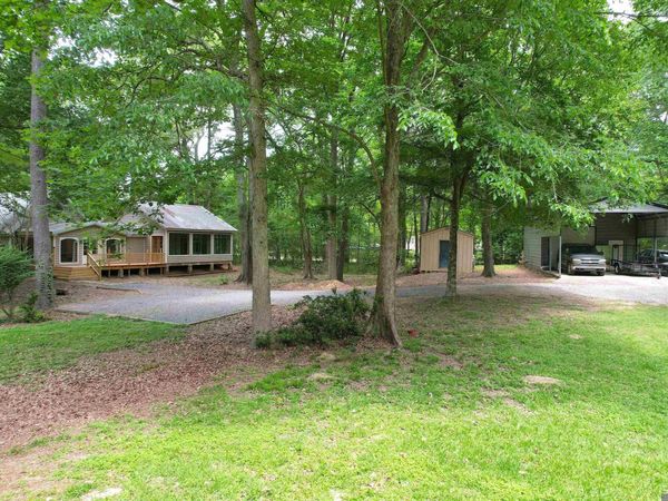 3836 Lillian Ln, Ethel, LA 70730