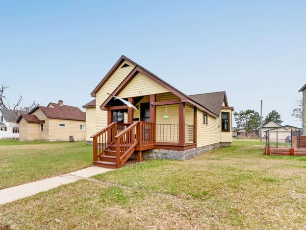 13 2nd Avenue NE, Deer River, MN 56636