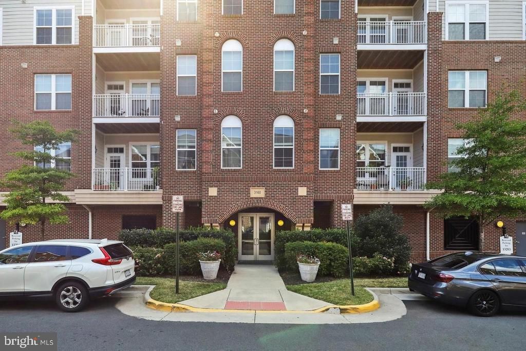 3160 John Glenn Street, Unit 501, Herndon, VA 20171 Main Photo