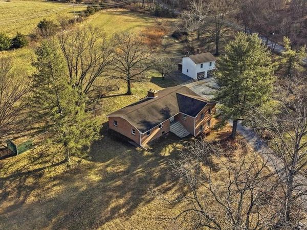 2879 CHRISTIAN CHURCH ROAD, HIGH VIEW, WV 26808