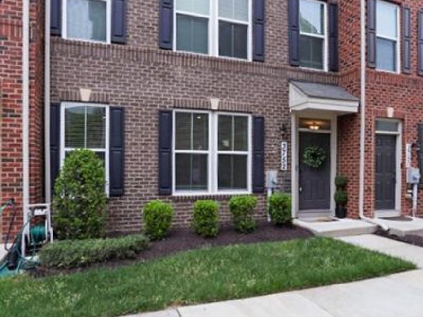 3752 Charterhouse Alley, Waldorf, MD 20603 Main Photo