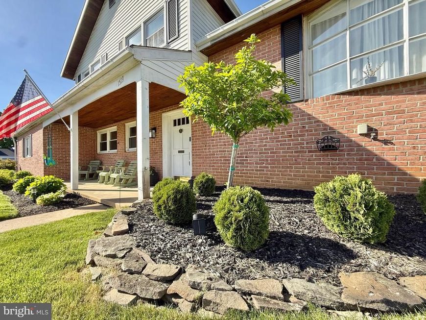 1519 Durwood Drive , Reading, PA 19609 Main Photo