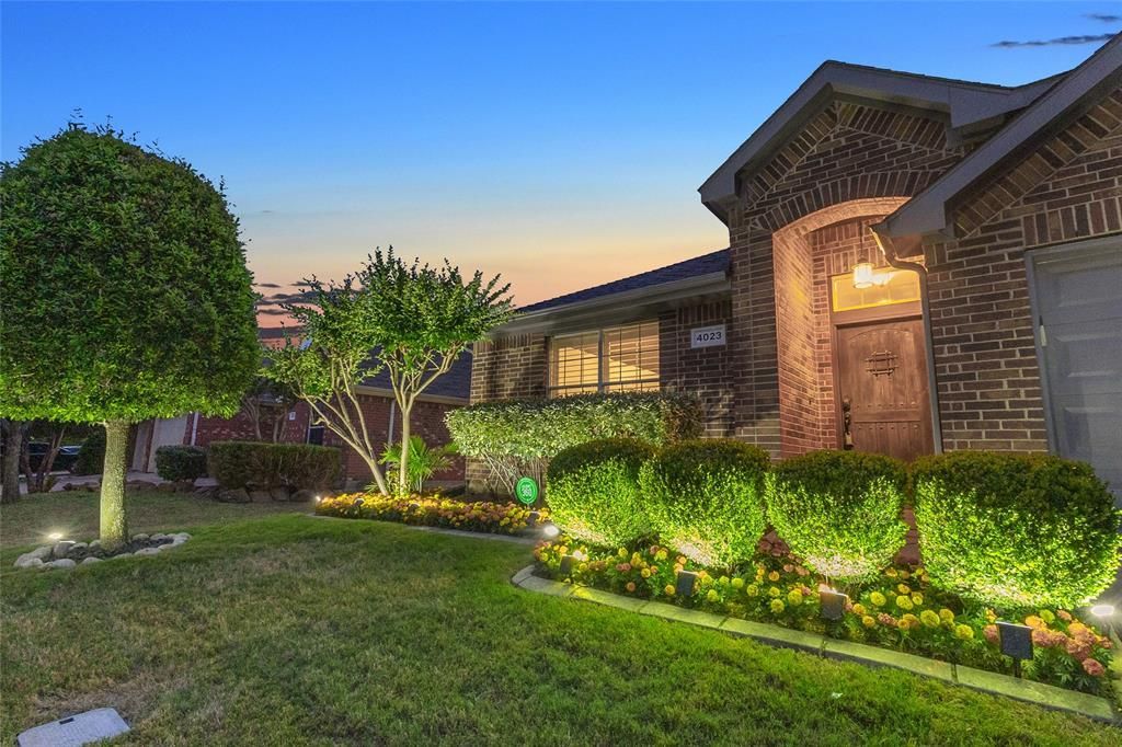 4023 Heavenly Way, Heartland, TX 75126 Main Photo