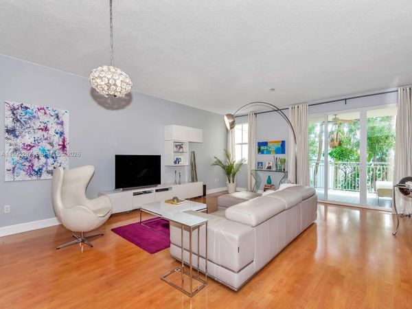 7542 SW 102nd St , Unit 209, Pinecrest, FL 33156