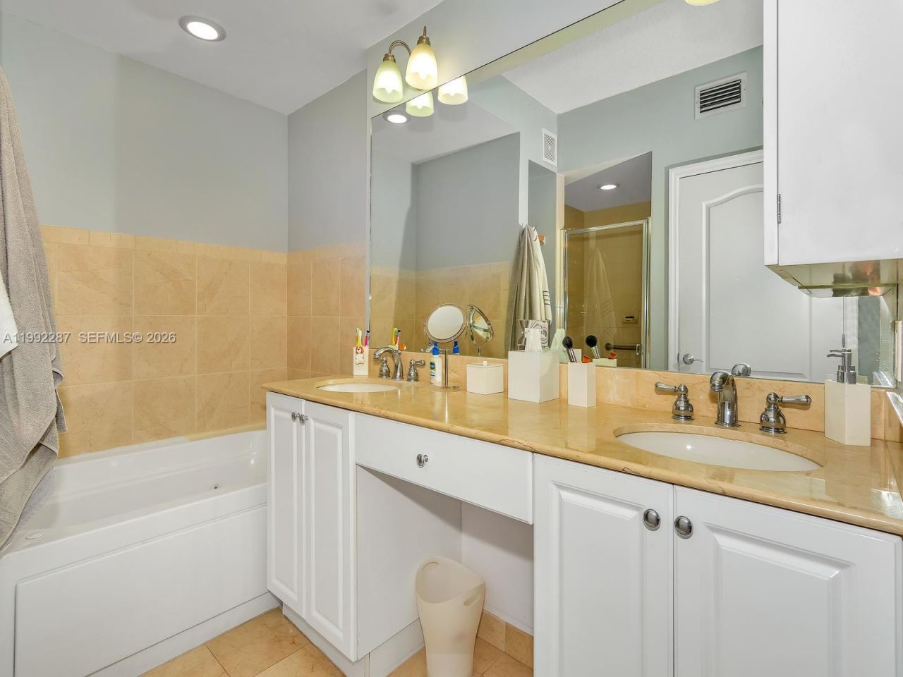 7542 SW 102nd St, Unit 209, Pinecrest, FL 33156 Photo