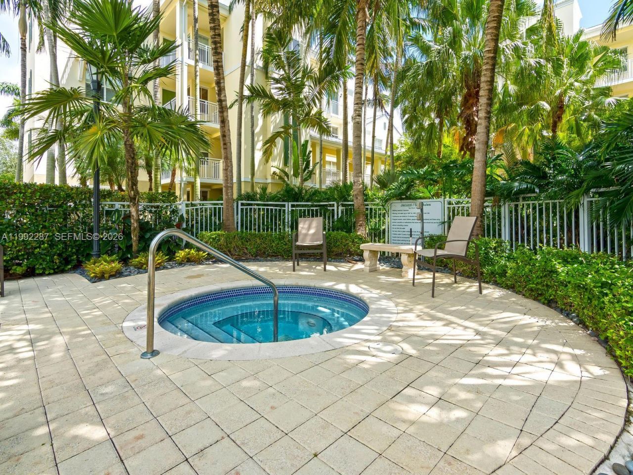 7542 SW 102nd St, Unit 209, Pinecrest, FL 33156 Photo