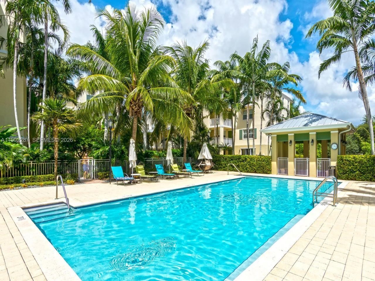 7542 SW 102nd St, Unit 209, Pinecrest, FL 33156 Photo