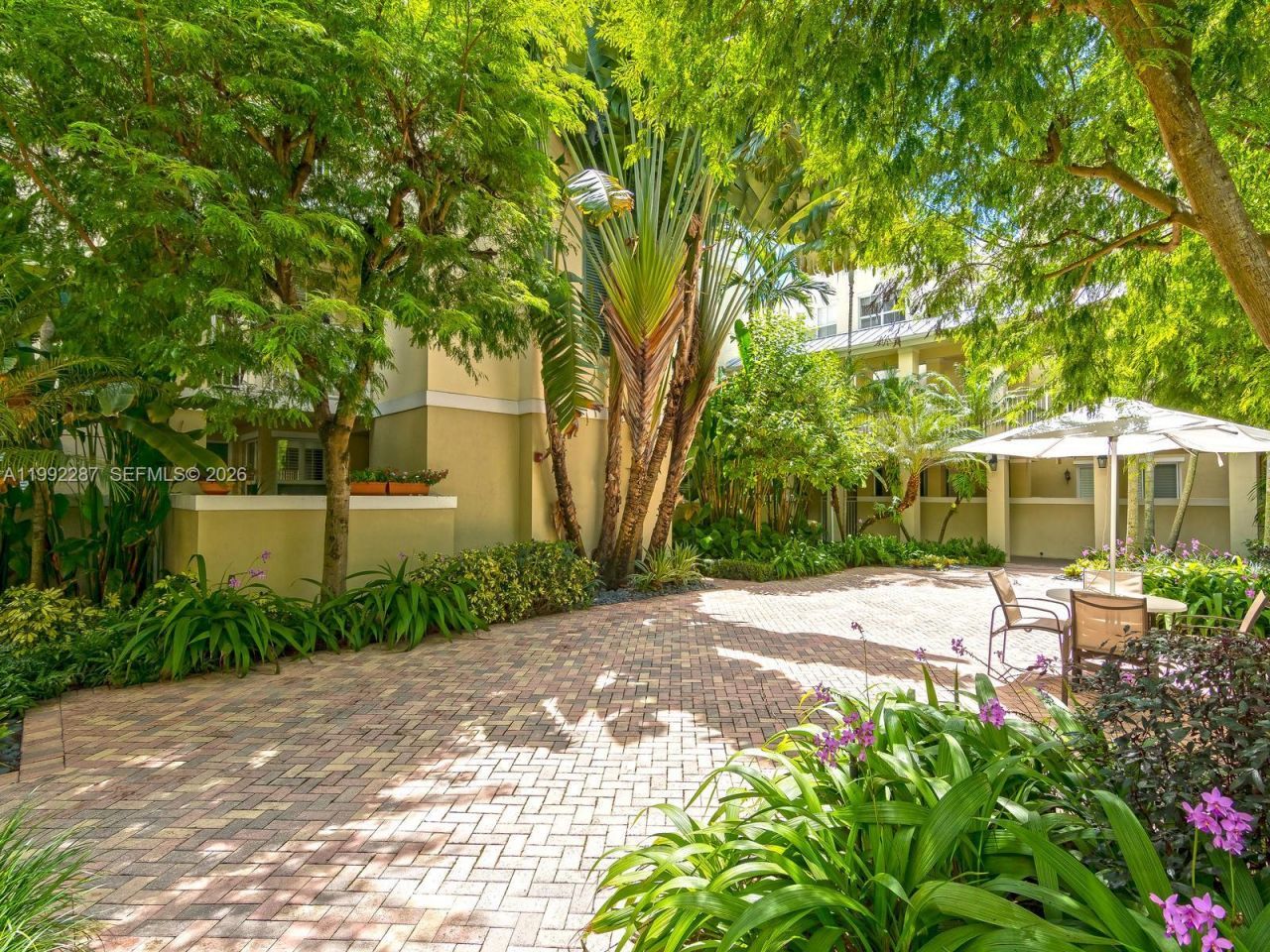 7542 SW 102nd St, Unit 209, Pinecrest, FL 33156 Photo