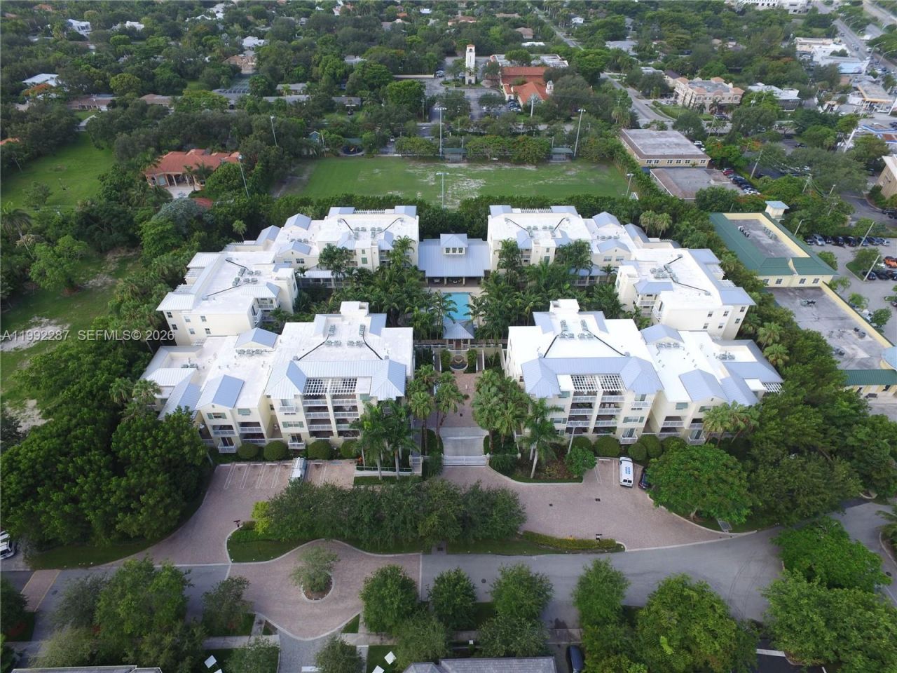 7542 SW 102nd St, Unit 209, Pinecrest, FL 33156 Photo