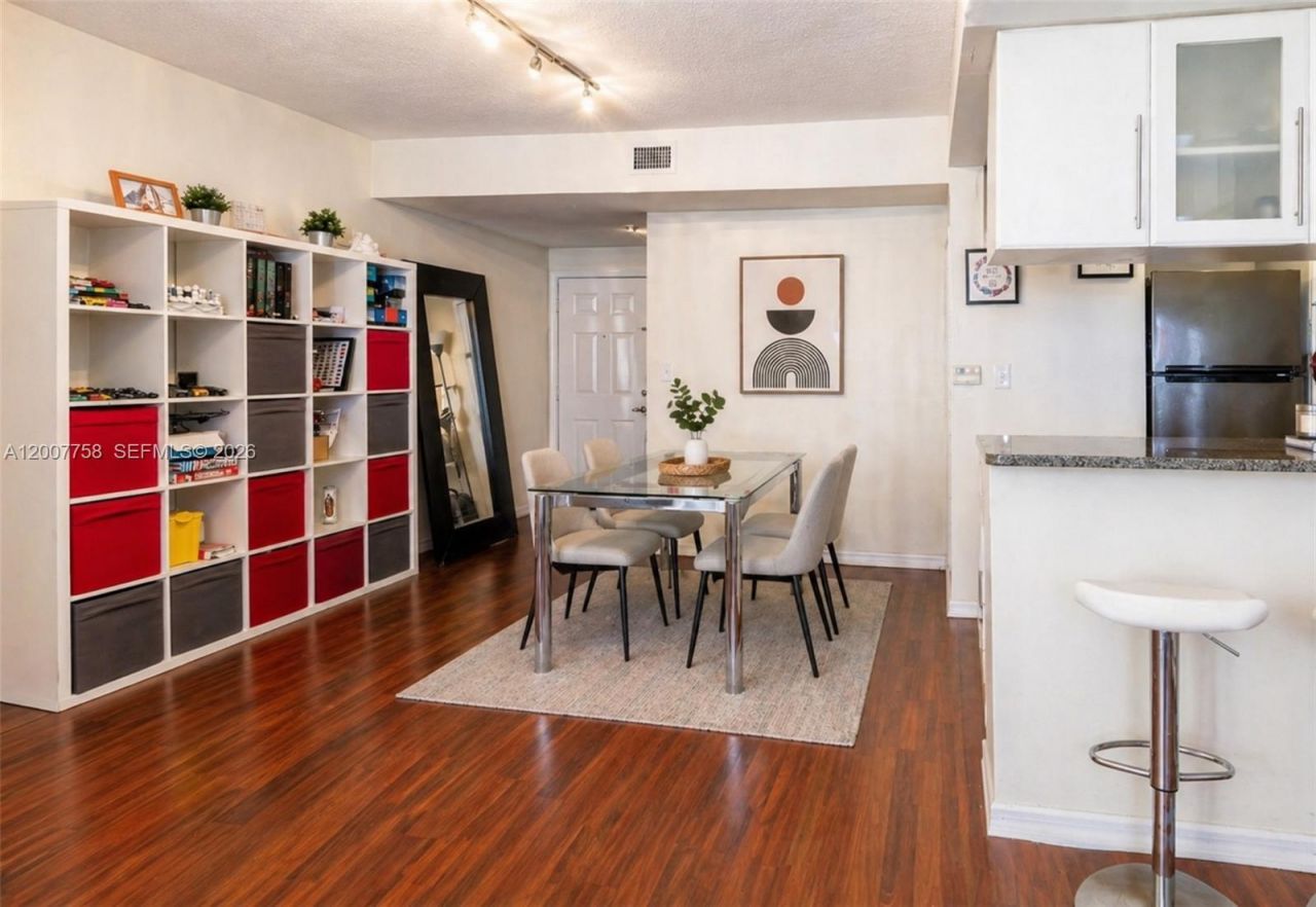 275 NE 18th St , Unit 1110, Miami, FL 33132 Photo
