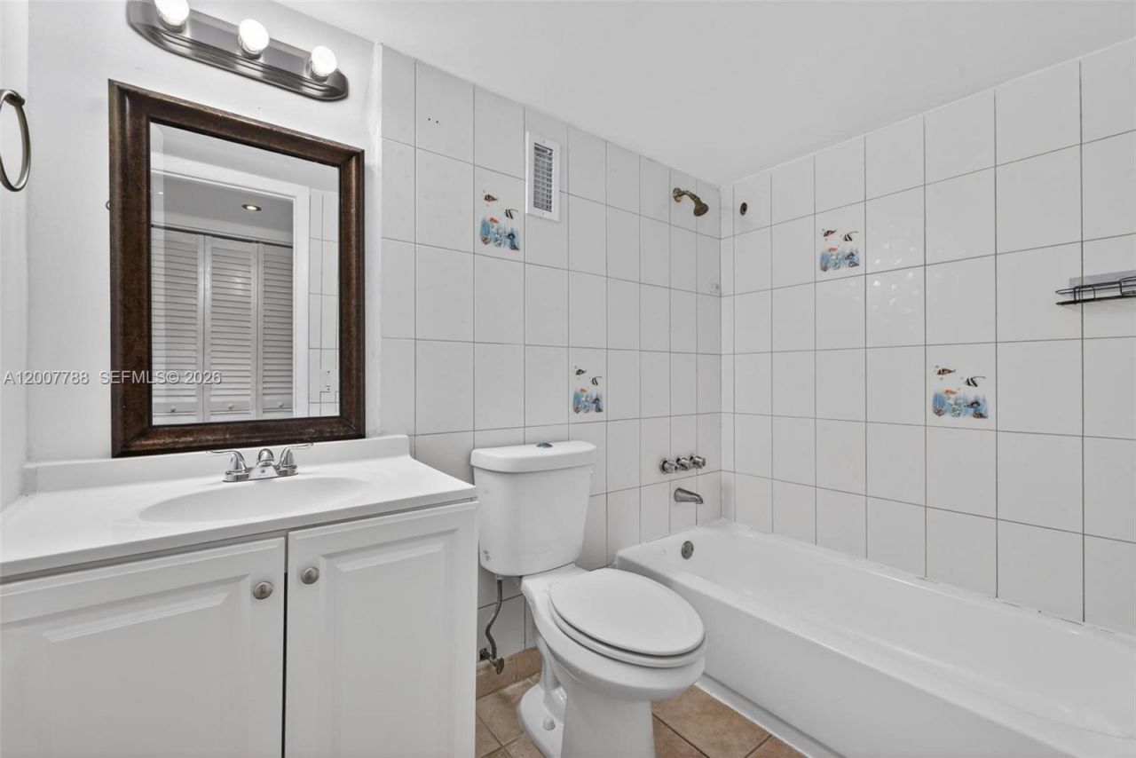 240 NW 107th Ave, Unit 104, Miami, FL 33172 Photo