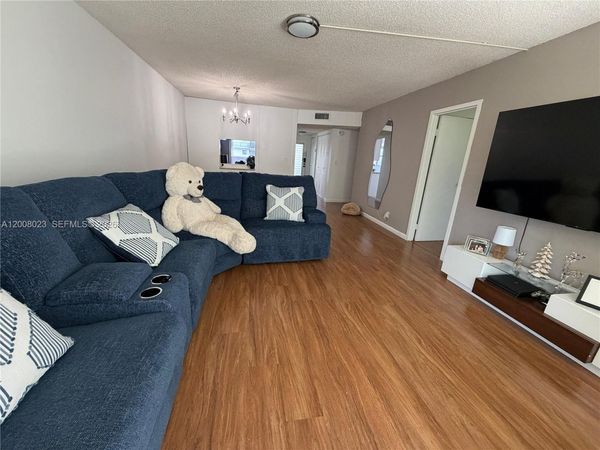 8310 Sands Point Blvd, Unit L110, Tamarac, FL 33321