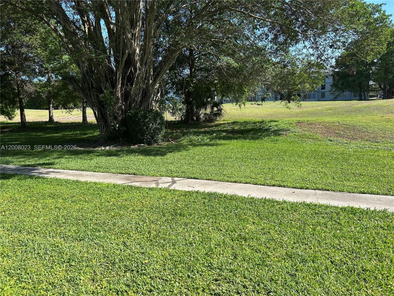8310 Sands Point Blvd, Unit L110, Tamarac, FL 33321 Photo