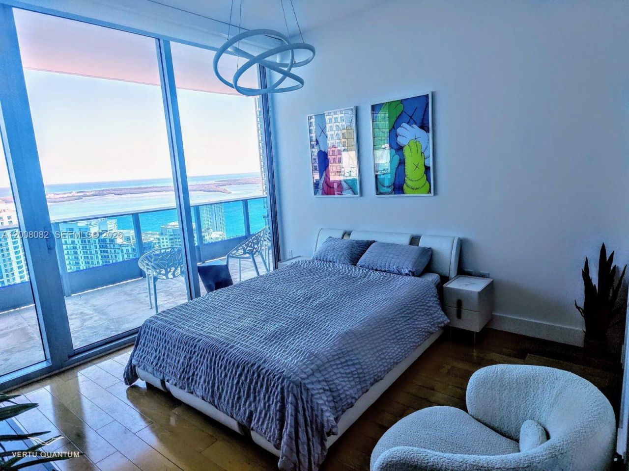 200 Biscayne Boulevard Way, Unit 5001, Miami, FL 33131 Photo