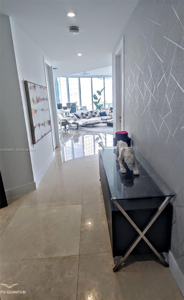 200 Biscayne Boulevard Way, Unit 5001, Miami, FL 33131 Photo
