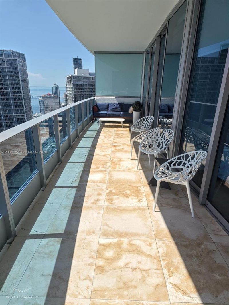 200 Biscayne Boulevard Way, Unit 5001, Miami, FL 33131 Photo