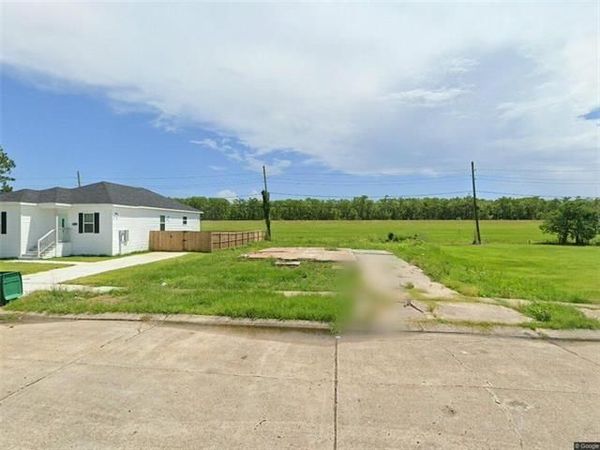 6557 RUE LOUIS PHILLIPE Street , Marrero, LA 70072