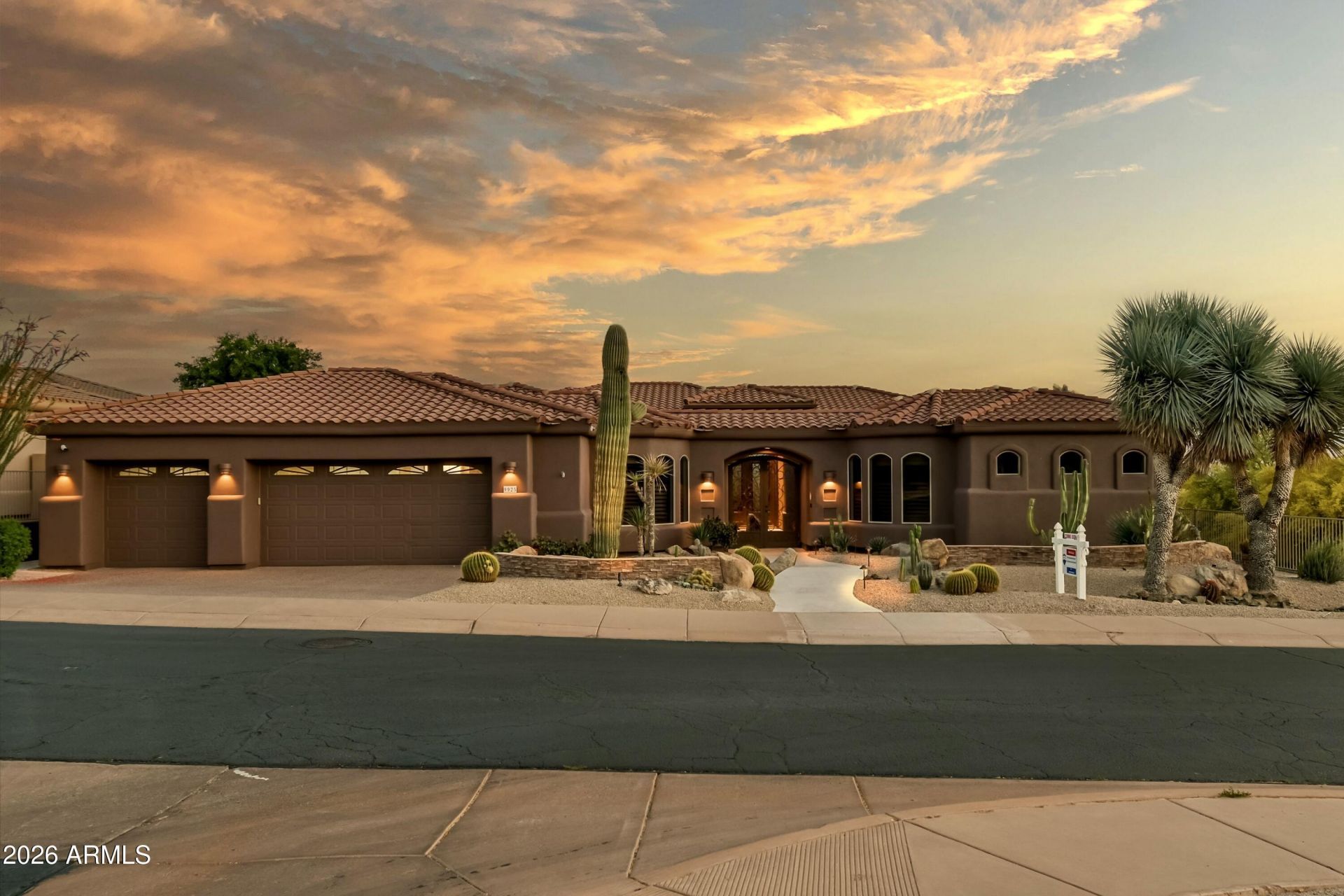 9925 E Seven Palms Drive, Scottsdale, AZ 85262 Main Photo