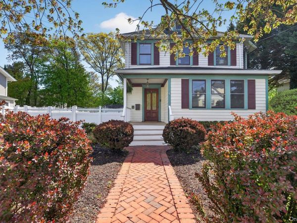 14 Franklin Avenue, Glen Cove, NY 11542