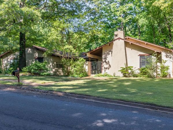 35 VINE GROVE LN, Memphis, TN 38018