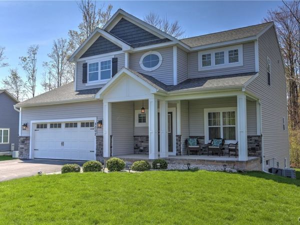 3002 Verona Court, Baldwinsville, NY 13027