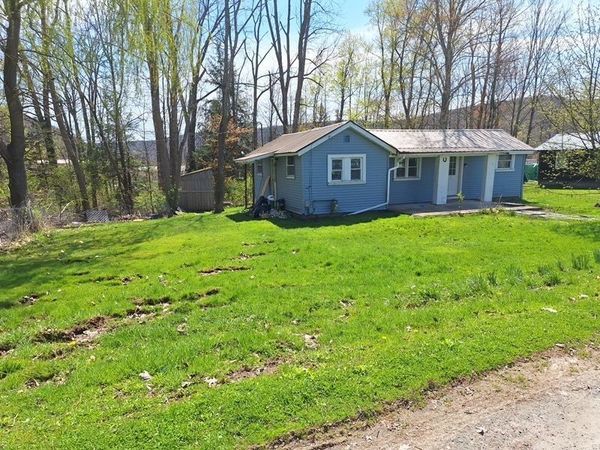 40 Oak Street, Unit 3, Deposit, NY 13754