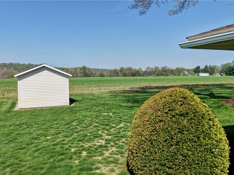 7090 Winfield Strasburg Road NW, Strasburg, OH 44680 Photo 14