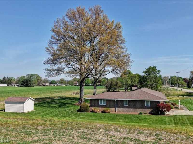 7090 Winfield Strasburg Road NW, Strasburg, OH 44680 Photo 8