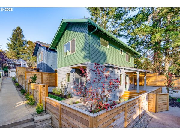 2534 SW CUSTER ST, Portland, OR 97219