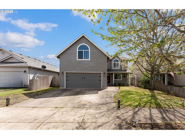 46 GRACE ST, Lebanon, OR 97355