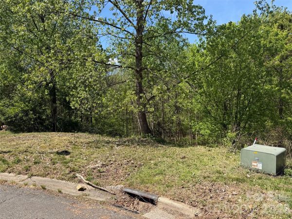2000 Trowbridge Court, Charlotte, NC 28270