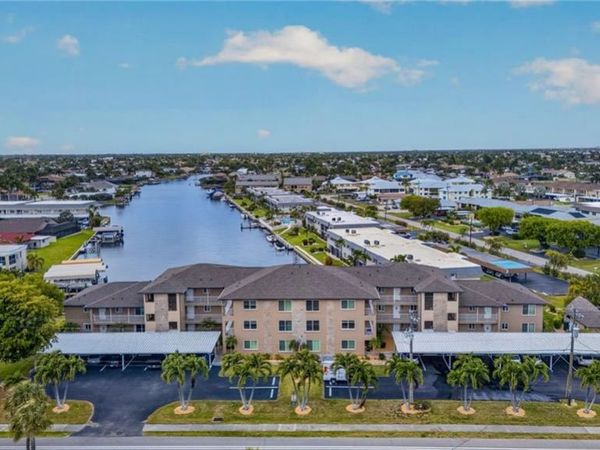 1835 Beach PKWY , Unit 201, CAPE CORAL, FL 33904