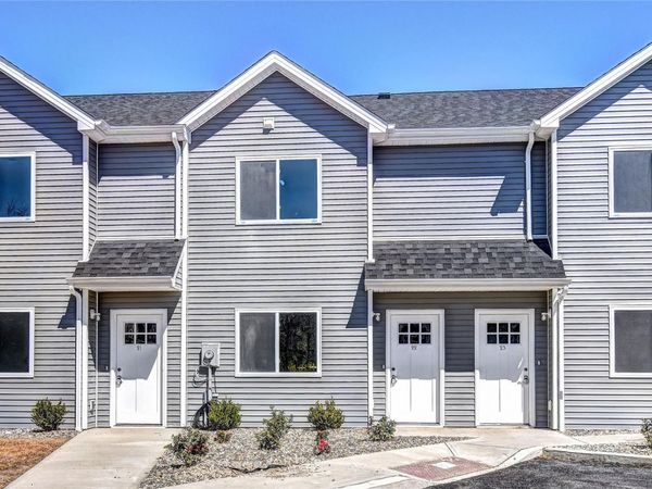 21 MOKA Place, Saugerties, NY 12477