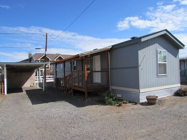 1833 SW Canal Boulevard, Unit 19, Redmond, OR 97756